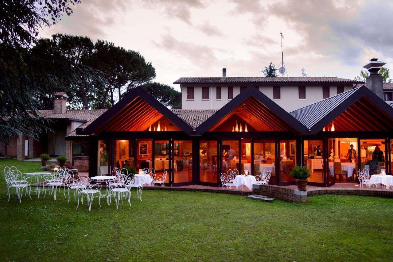 Hotel Del Parco Ristorante Loris Пьеве-ди-Солиго Экстерьер фото